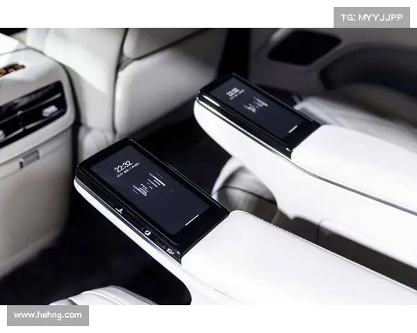 仰望U8L下周揭晓,6座百万级SUV,配零重力座椅,鼎世版内饰曝光 仰望U8L下周揭晓,6座百万级SUV,配零重力座椅,鼎世版内饰曝光